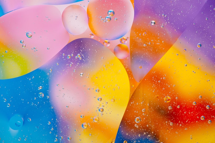 Bulles d'encre colorées, symbole de nos impressions haute qualité